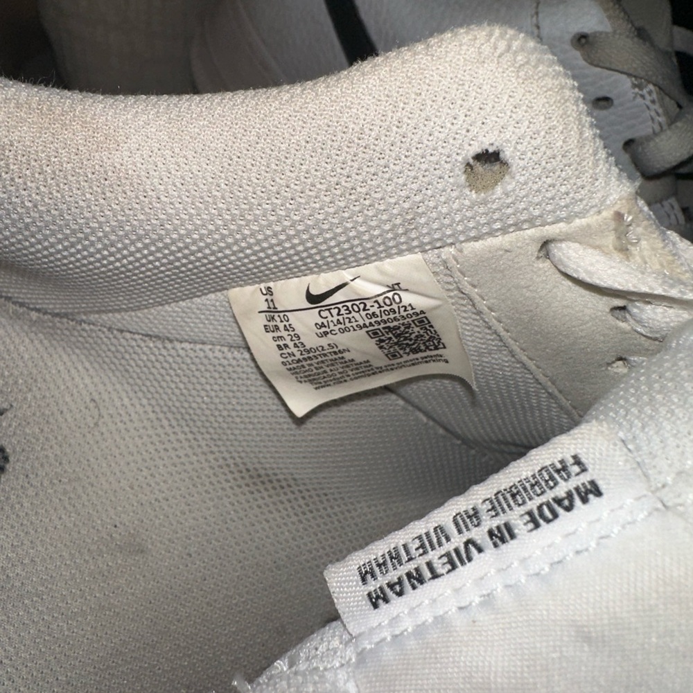 Nike Air Force 1 White Sneakers with black check - Picture 4 of 5